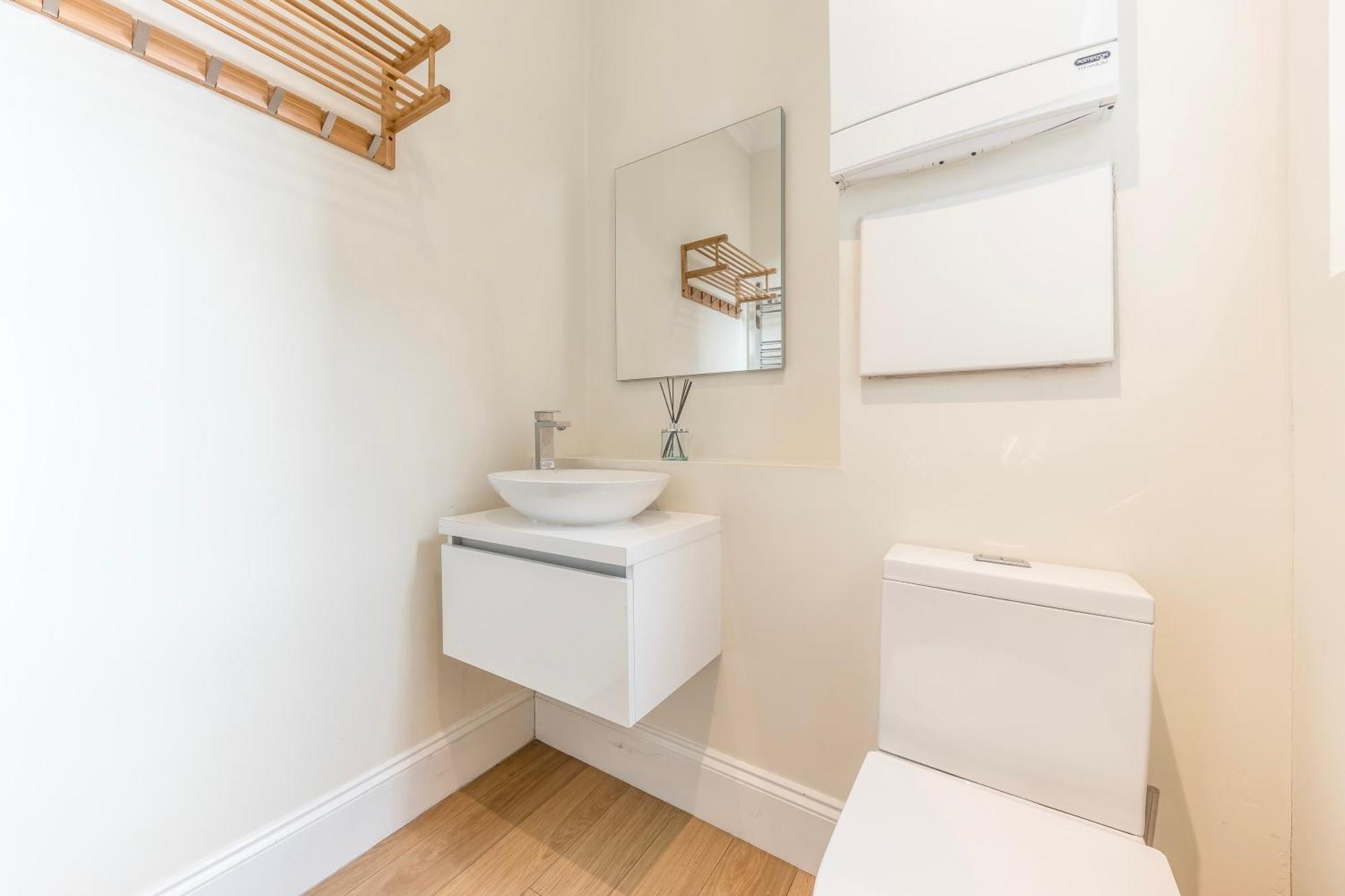 Stylish & Spacious 3 Bed Victorian House Sleeps Up To 7 - Near O2, Museums, Excel, Mazehill Station 12 Mins Direct Into London Bridge Villa Eksteriør bilde